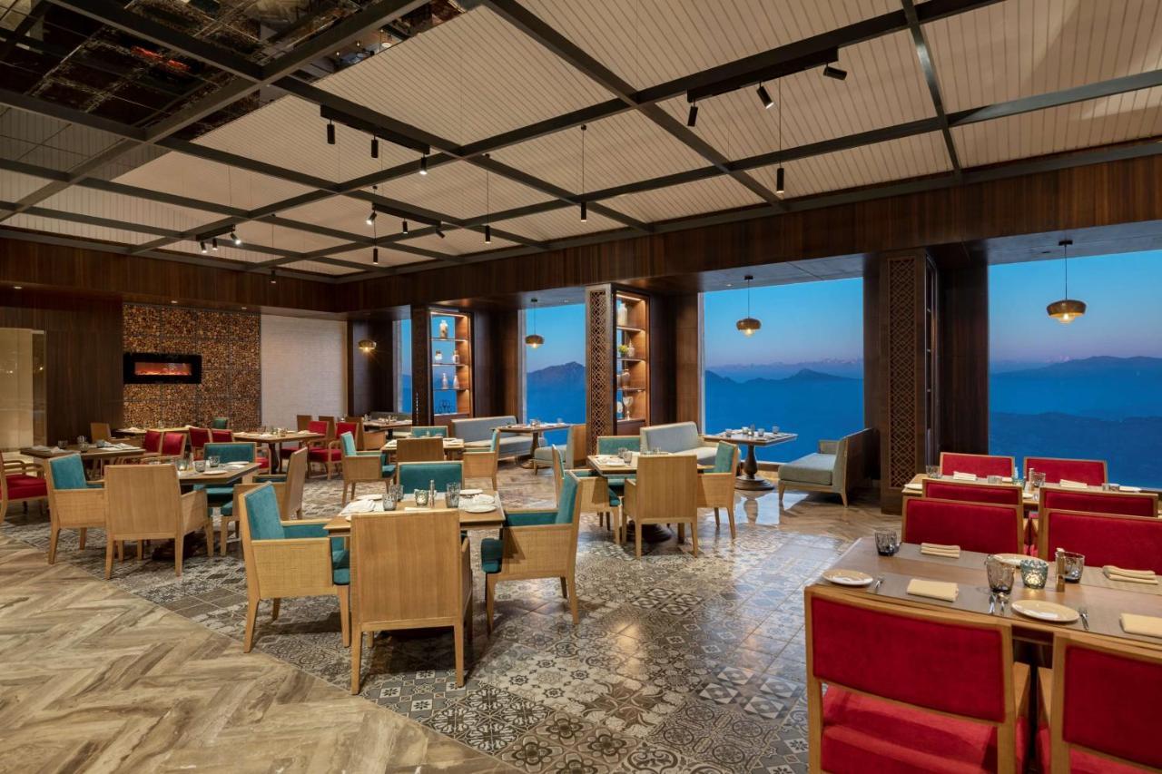 Radisson Kufri Hotel Simlá Kültér fotó