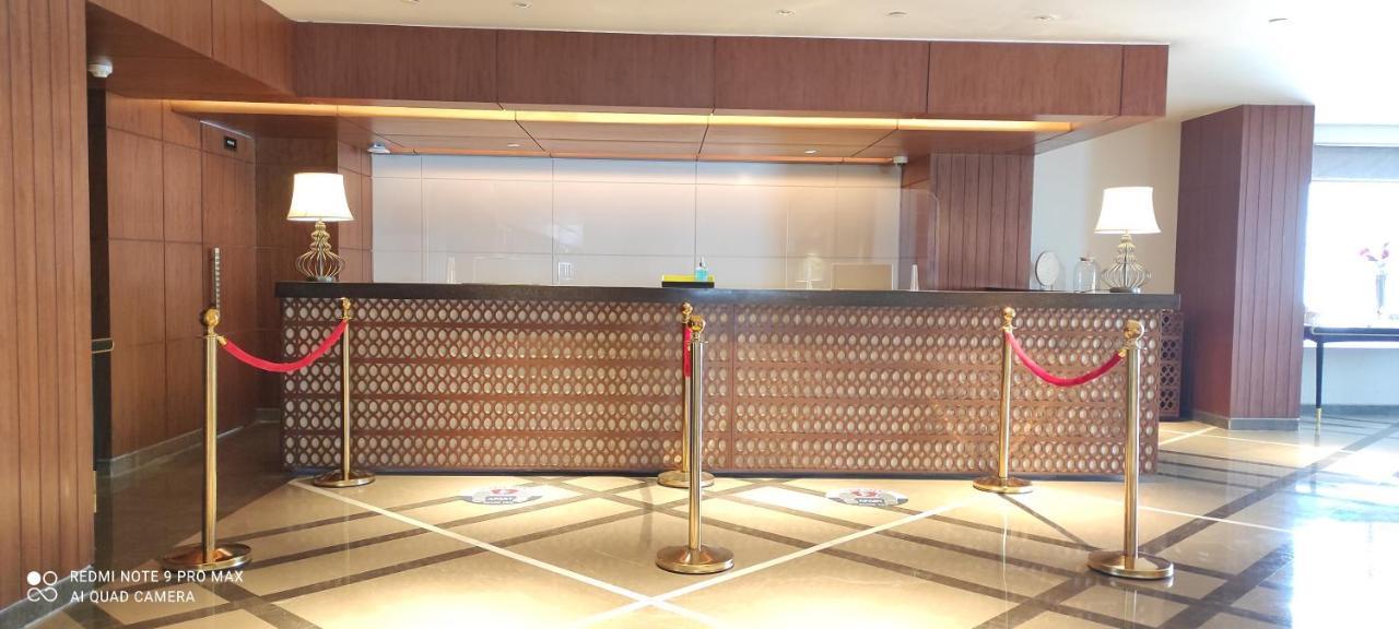 Radisson Kufri Hotel Simlá Kültér fotó